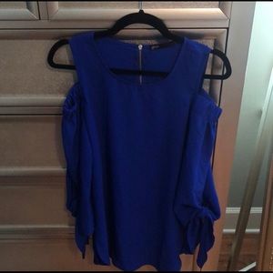Gibson Cold Shoulder Blouse with tie sleeves